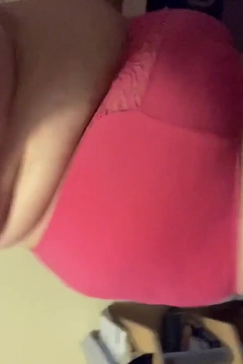 SSBBWポーズ 私の大きなおっぱいを点滅させ、私の戦利品を叩く