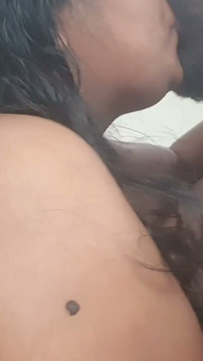 Indian family sex : Mature Mom kissing and fucking. Original audio | Clip 2
