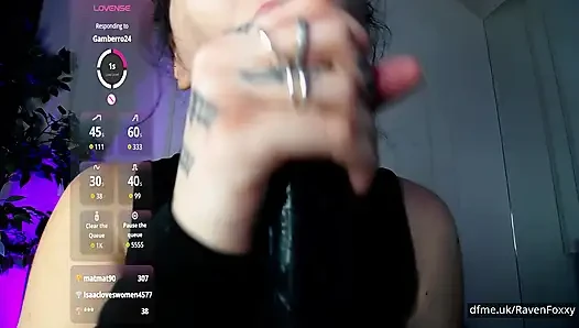 RavenFoxxy hat dieses süße gesicht und freche energie männer sehnen sich nach