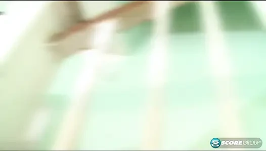 Горничная для горячего секса