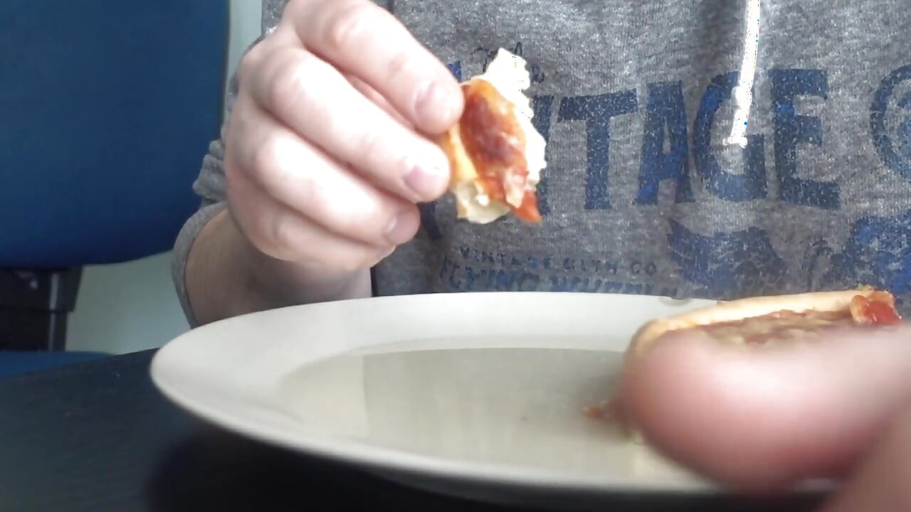 I Piss on a Pizza to Eat It