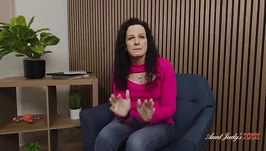 Bibitjudysxxx - terapis seks dewasa 58 tahunmu beth mckenna - perawatan spesial pov