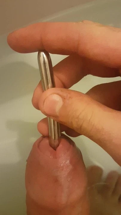 Estirando lentamente mi uretra
