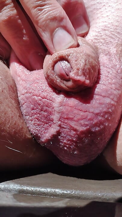 Closeup piss wanking for my favourite