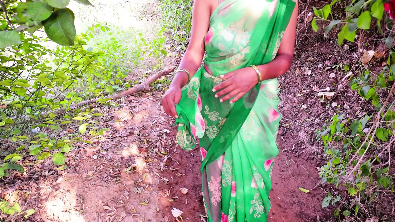 Aaj Gaye bhabhi ji ke sath kheton mein