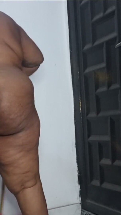 Mara Exotic Naked Fat Ass Ebony Homemade Chores Routine | Clip 1