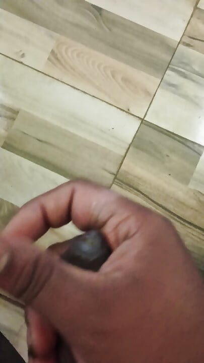 Me hila kar maja le raha hun sexy boy