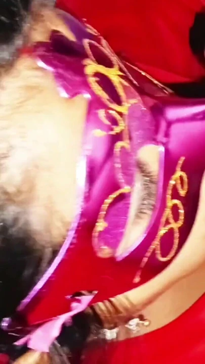 世界上最好的口交我的饥渴 Neha Bhabhi 给我相机特写玩弄舌头在嘴里射精全部精液 | 短片 2