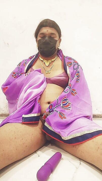 Dipali shemale enjoy wife sex toy and bra and saree hot sexx videos