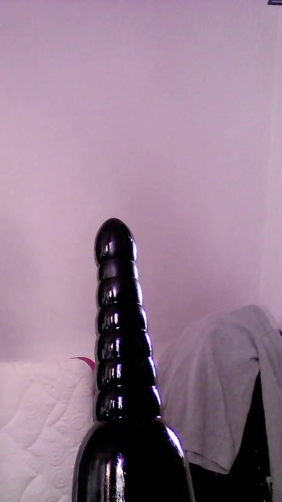 monsterdildo im arsch