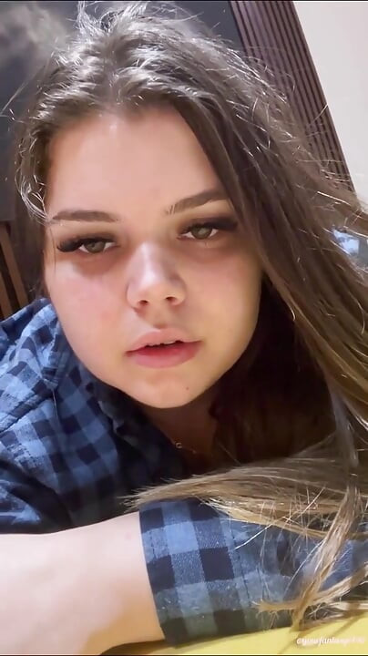 Tlačí prdy - výrazy na obličeji 2