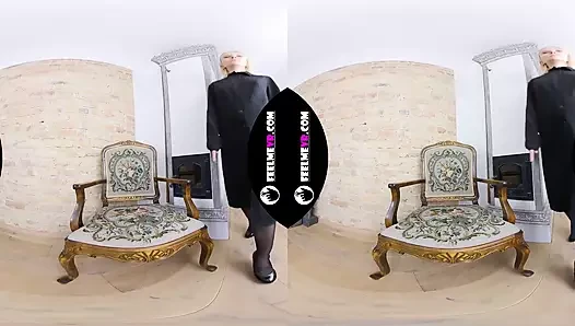 Ingrid Skinny Blonde Hate Stockings VR 3D