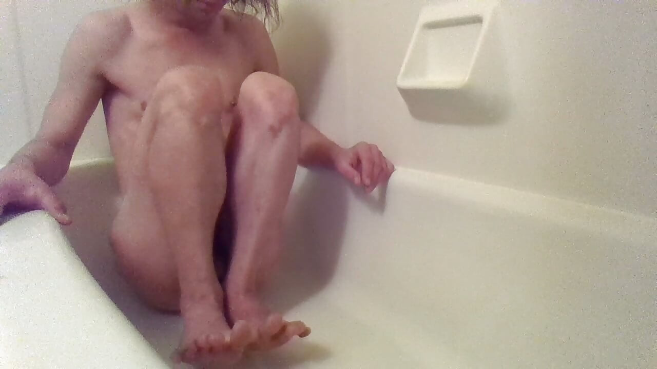 Naked in Bathtub Peeing on Feet