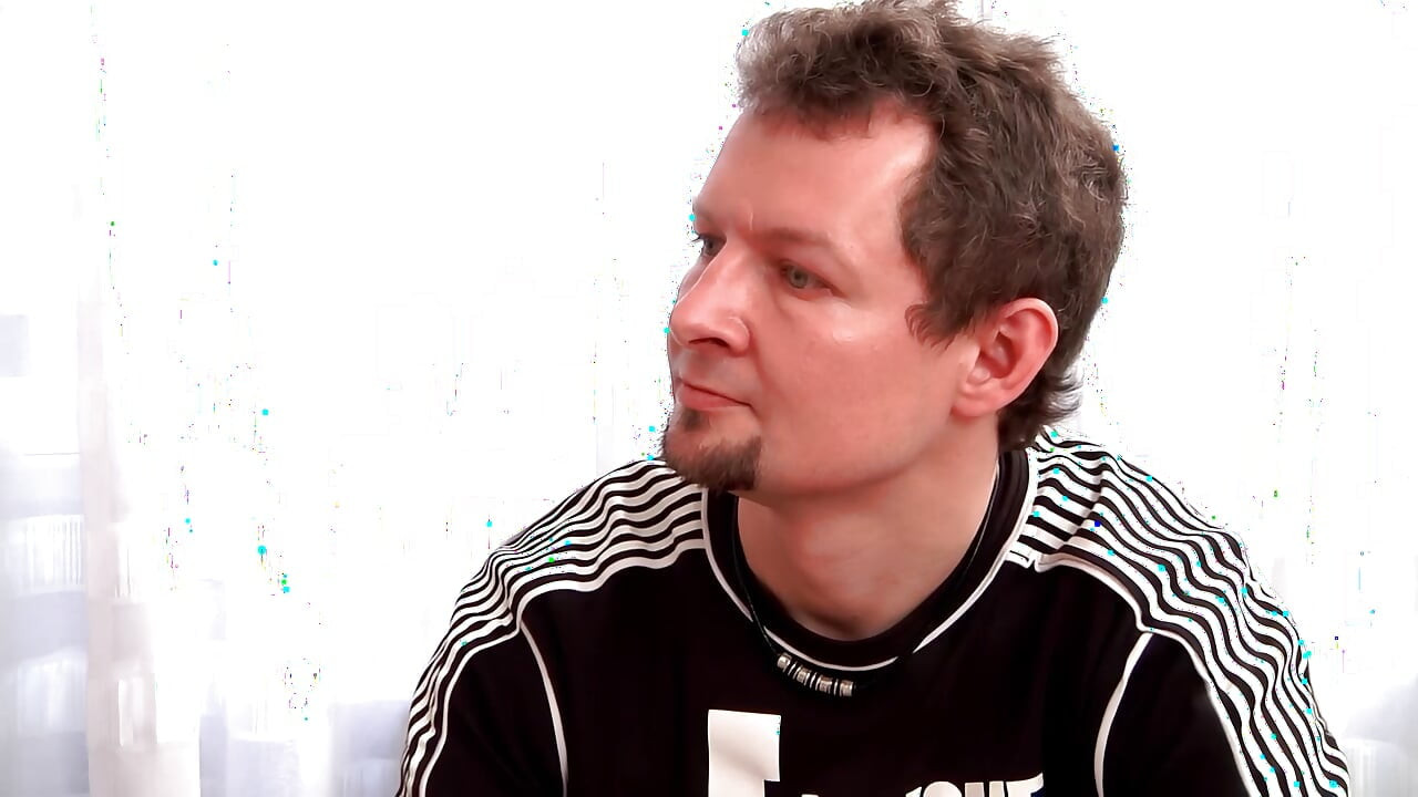 Tổng hợp những người vợ trẻ nóng bỏng chơi ba người và cuckold