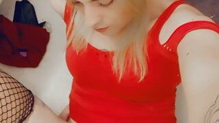 Tgirl femminizzata ama diffondersi ed essere scopata