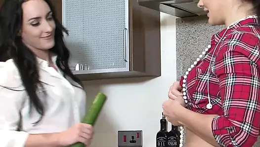 Matters Scene-1 gorgeous Lesbians Chloe Lovette&maisie Rain Fucking in the Kitchen with a Cucumber