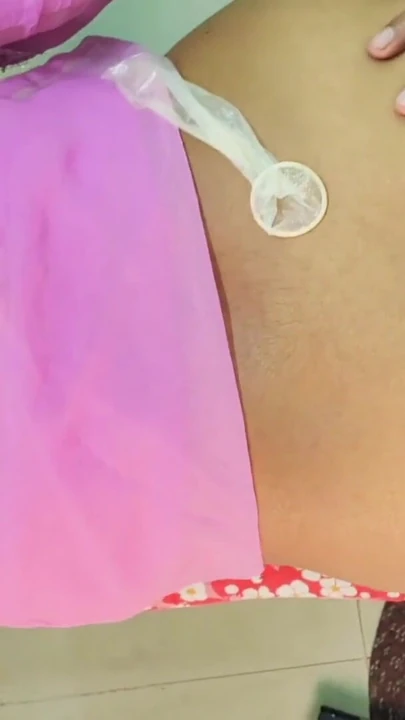 美丽的德西女士紧阴道操逼印地语音频性爱，德西村美丽的学生老师本地 Xxxx 彩信 |剪辑 2