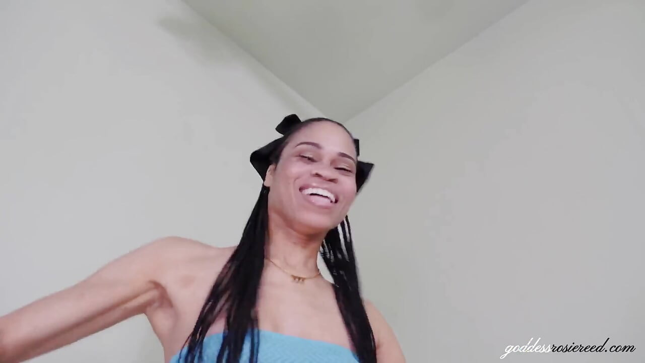 Pay Piggy Cash Spanking- Ebony Financial Domme Goddess Rosie