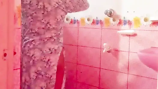 A Bangladeshi-Bihari woman is engaging in romantic sex inside the bathroom while bathing.