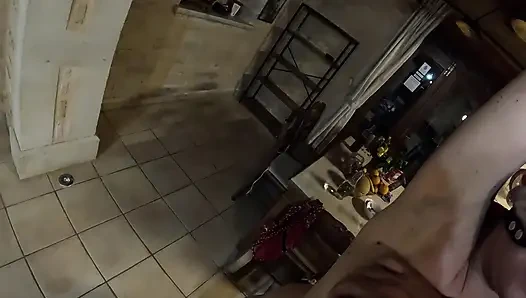 Seks bdsm gaya bondage di dapur