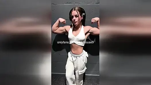 Gym oops: memek gadis yang nggak sengaja dientot waktu lagi olahraga!