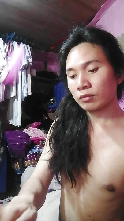 Kailangan ko na naman ang daddy sa tabi ko para kantotin ng sobra