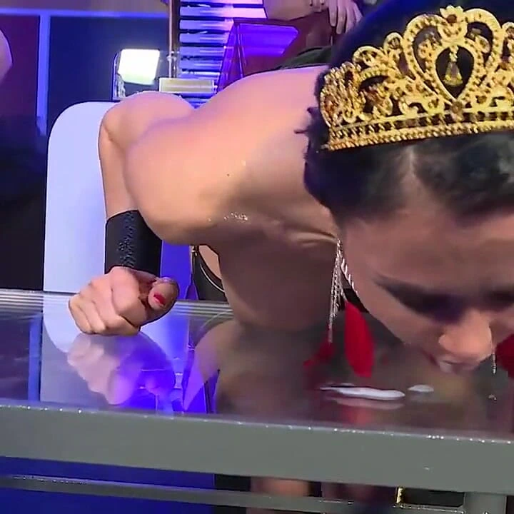 性感婊子们的狂野狂欢