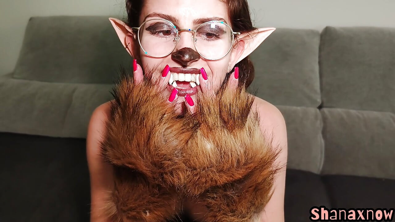 LOVER MOON GF TRANSFORMATION INTO HORNY WEREWOLF SAVAGE GIRL
