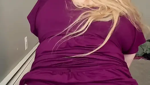 Its my birthday so i am gonna wreck my asshole again!