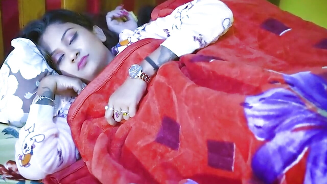 Big step brother ne lilla styvsyster ke muh me land daal diya