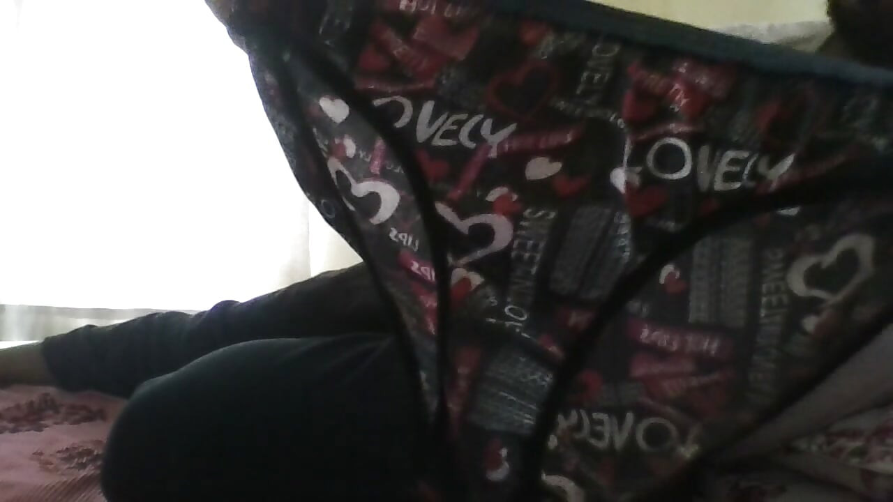 stepMoms wet panty