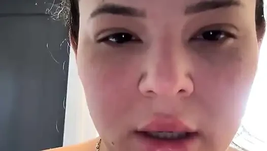 Live Stream with Dani Valentina