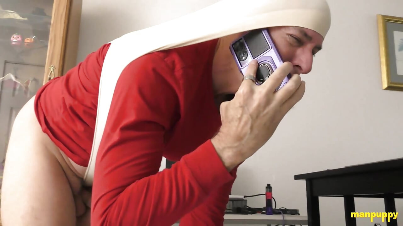 ManPuppy Richard Lennox Tests Wrong Color Underwear With Atomic Wedgies