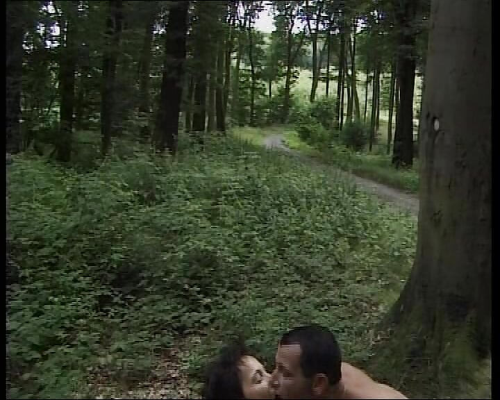 Classy German Lady Got Fucked in Thee Park