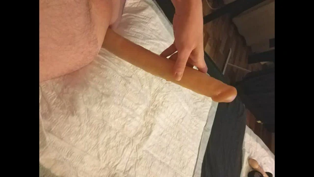 Extreme long dildo in young asshole.