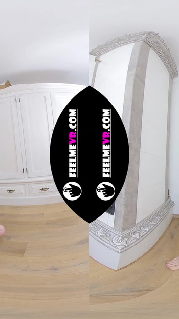 Limona s velkými prsy ukazuje své tělo v castingu VR 3D