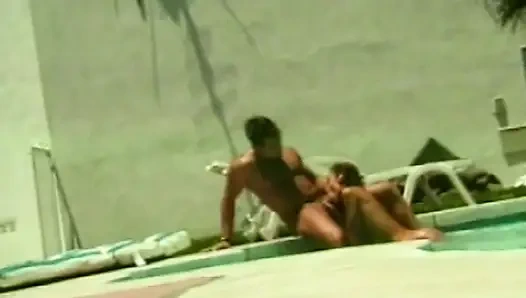 Poolside Leidenschaft