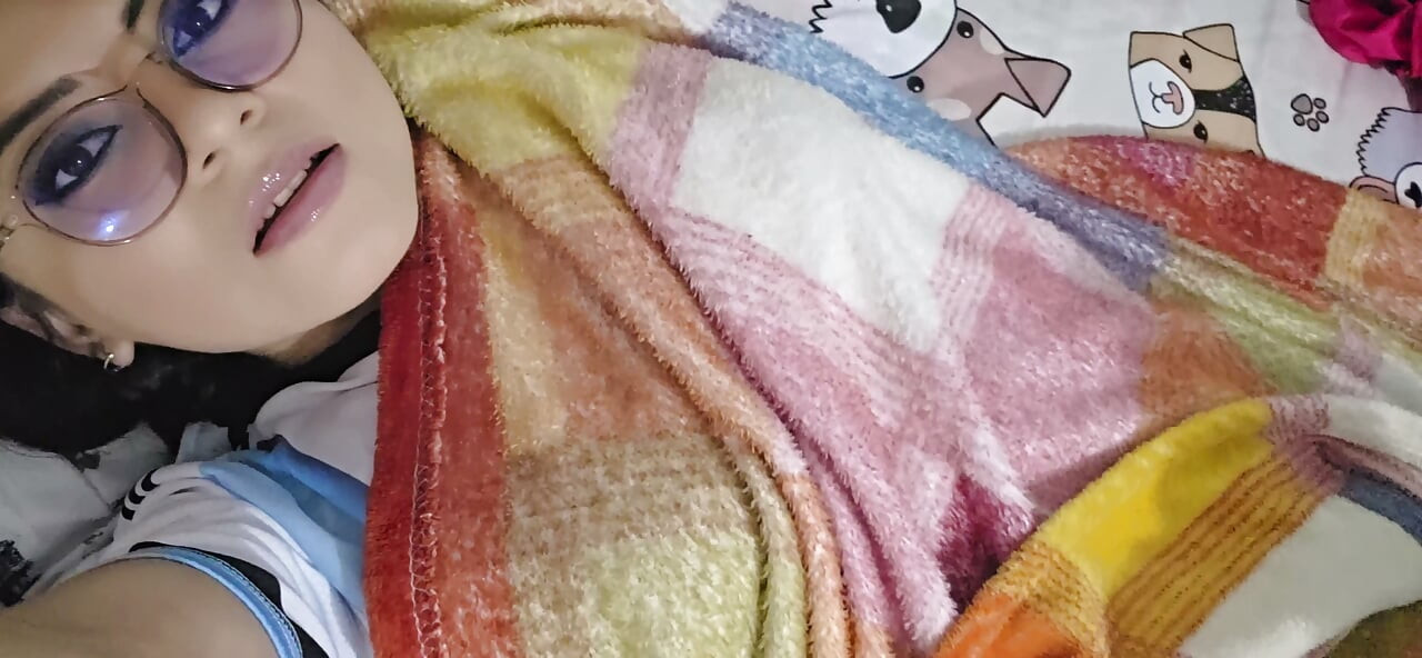 I MASTURBATE WITH MY BROTHER-IN-LAW TOUCHING MY BOOBS