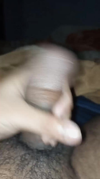Masturbating my dick ♥️