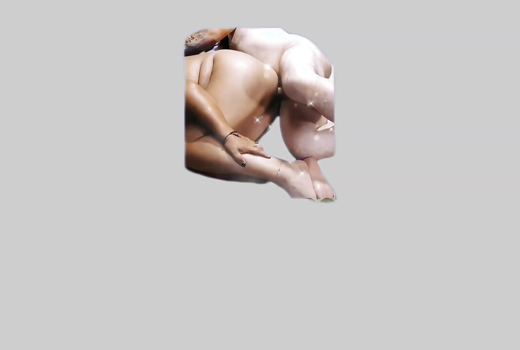 PUCHIS - ANAL-STIEFMUTTER REITE MEINEN SCHWANZ MIT IHREM ARSCH, SIE BEKOMMT EINEN RICHTIGEN ANAL-ORGASMUS UND SPERMA FLIESST