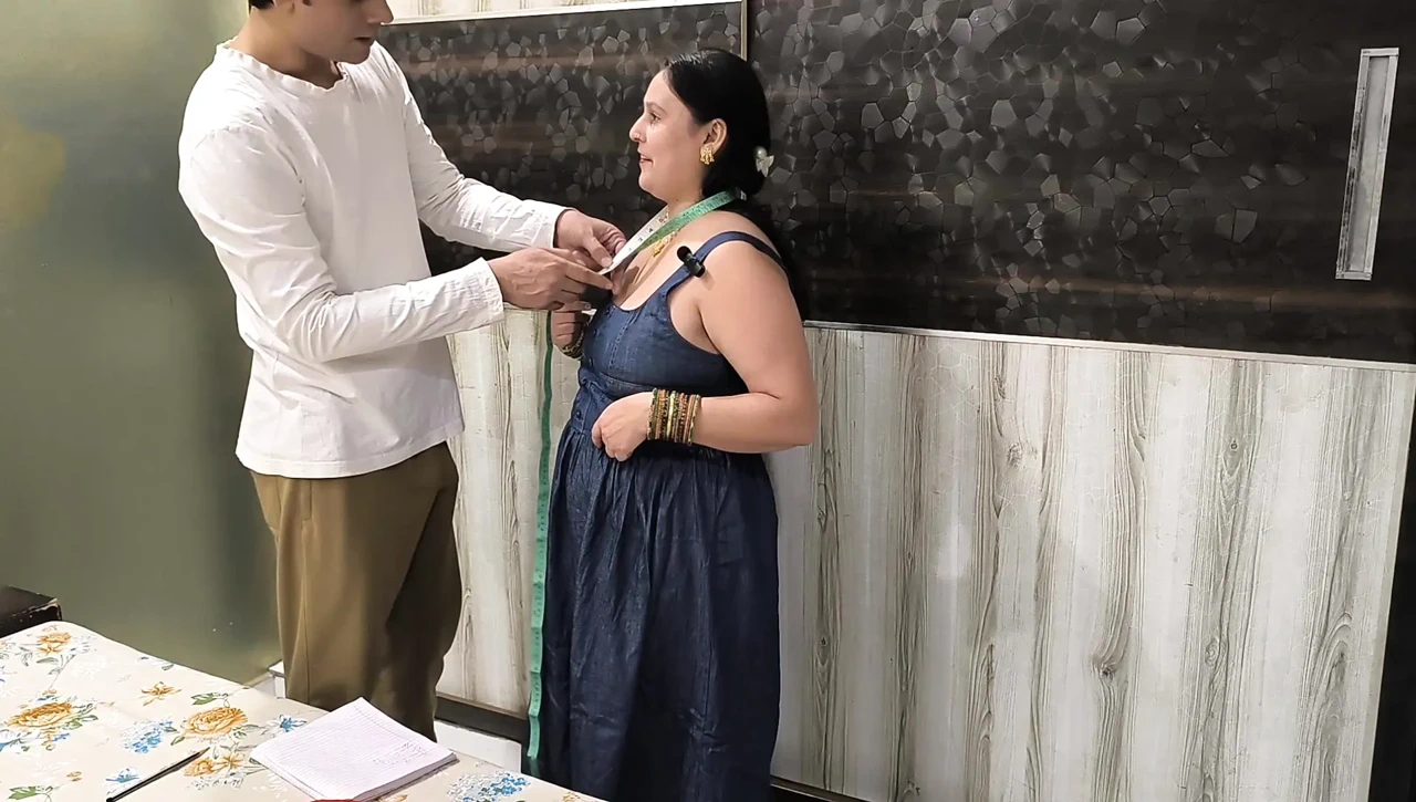 Tailor fuck indian women for stitching a dress