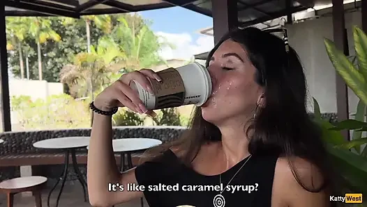 Verrückter Cumwalk in DerN - blowjob in öffentlicher toilette, Kaffee trinken mit Sperma