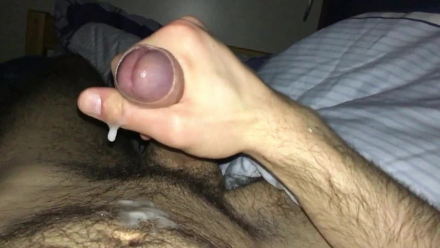 Balkan guy gushing fresh man juice
