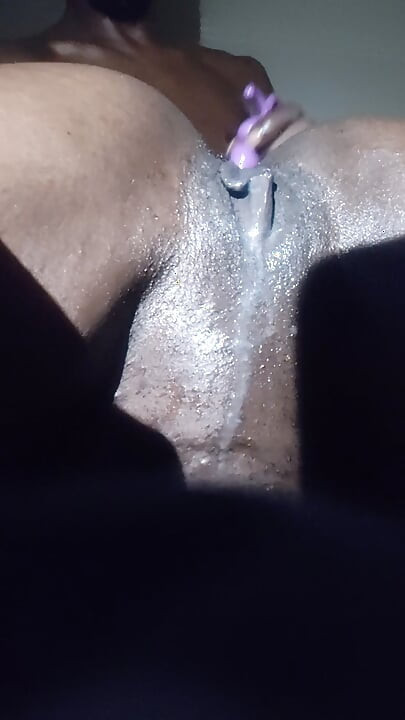 toy fuck anal