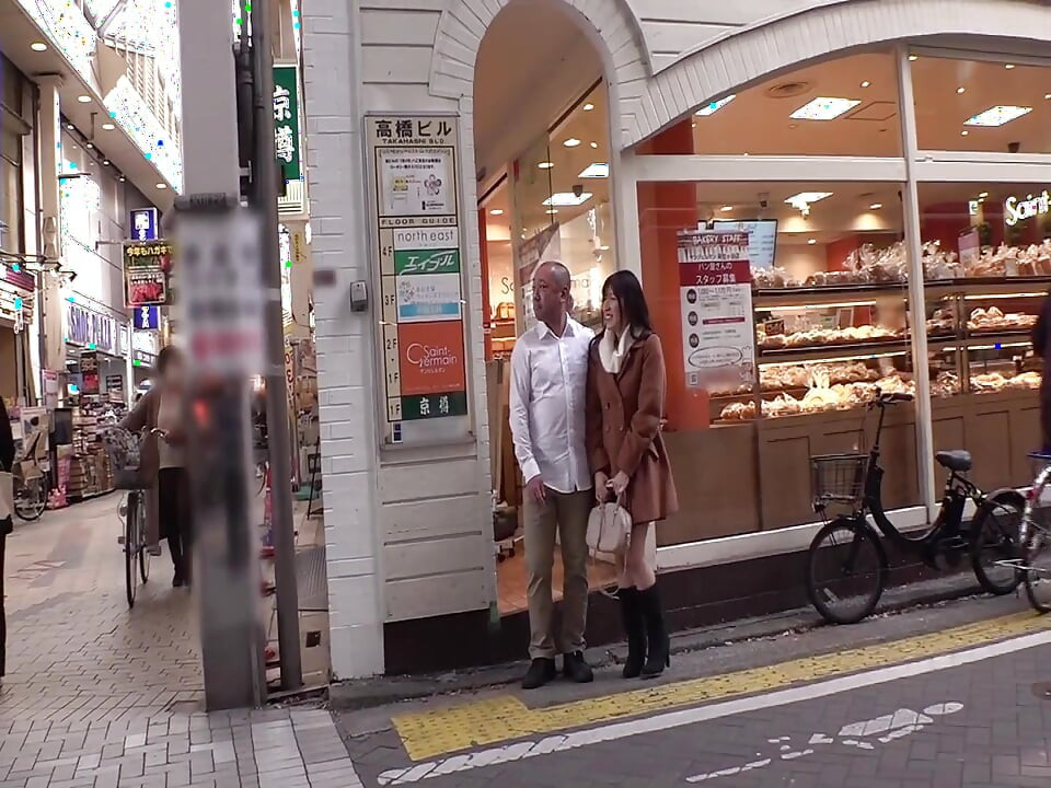 Public Plaza Kiss Addict Begs for More Keeps Kissing on the Move Then Oral and Mouth Finish