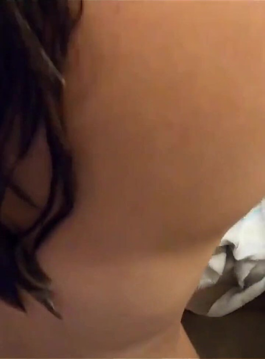 Stepdaughter Caught Watching Stepfather and Sucks His Dick with a Lovely Finish