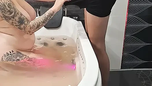 Busty MILF and Husband in Hot Tub with Deep Fucking.