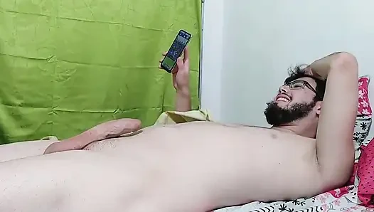 Blowjob While I Play Candy Chrus Women Like That Are Very Brave
