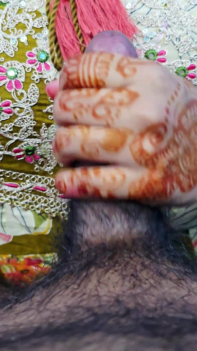 Bhabhi Did a Blue Job of Brother and Made His Penis Ejaculate with Hindi Voice