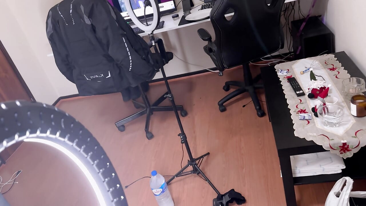 Pelacur penurut dientot sama majikannya - pov